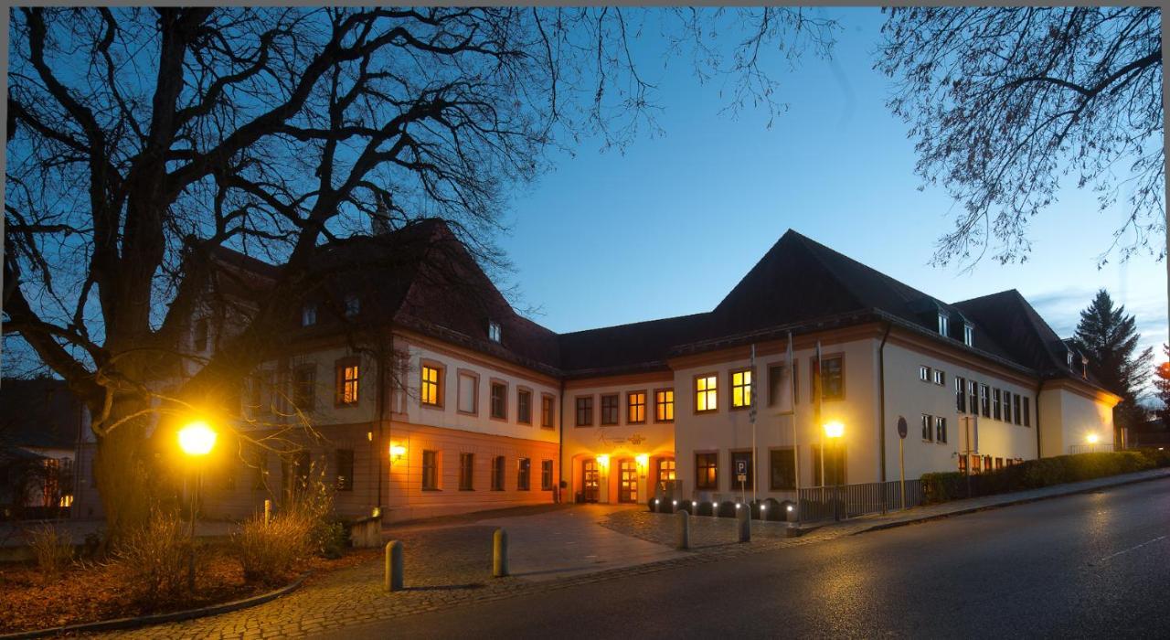 Klosterbraeuhaus Ursberg Exterior photo